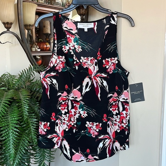 Brand New Derek Lam 10C x Athleta Black Floral Sleeveless Tank Top Lily Blouse - Picture 1 of 12